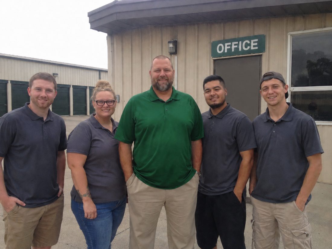 Pest control professionals in Boynton Beach, FL